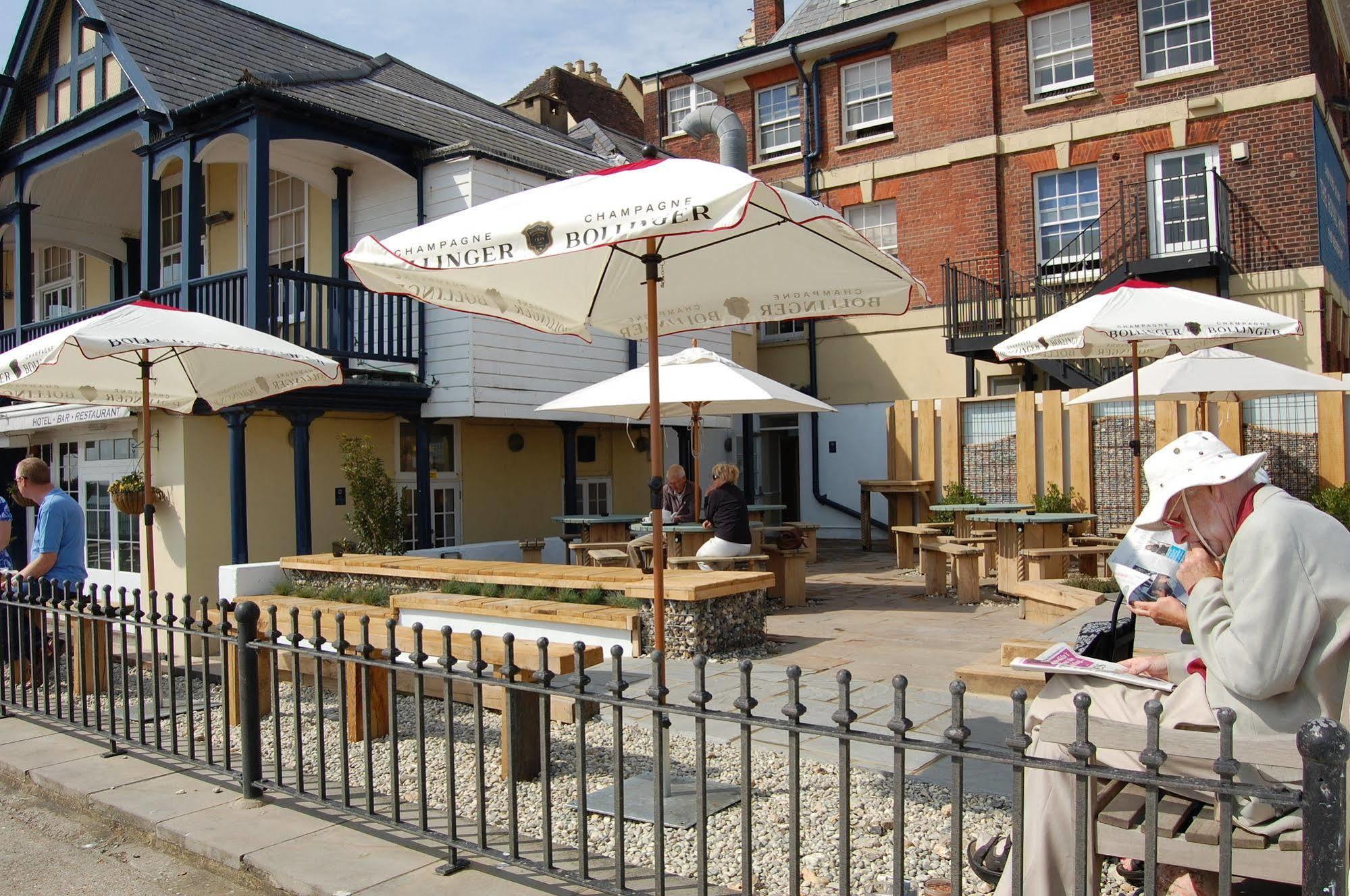 Royal Hotel 딜 외부 사진